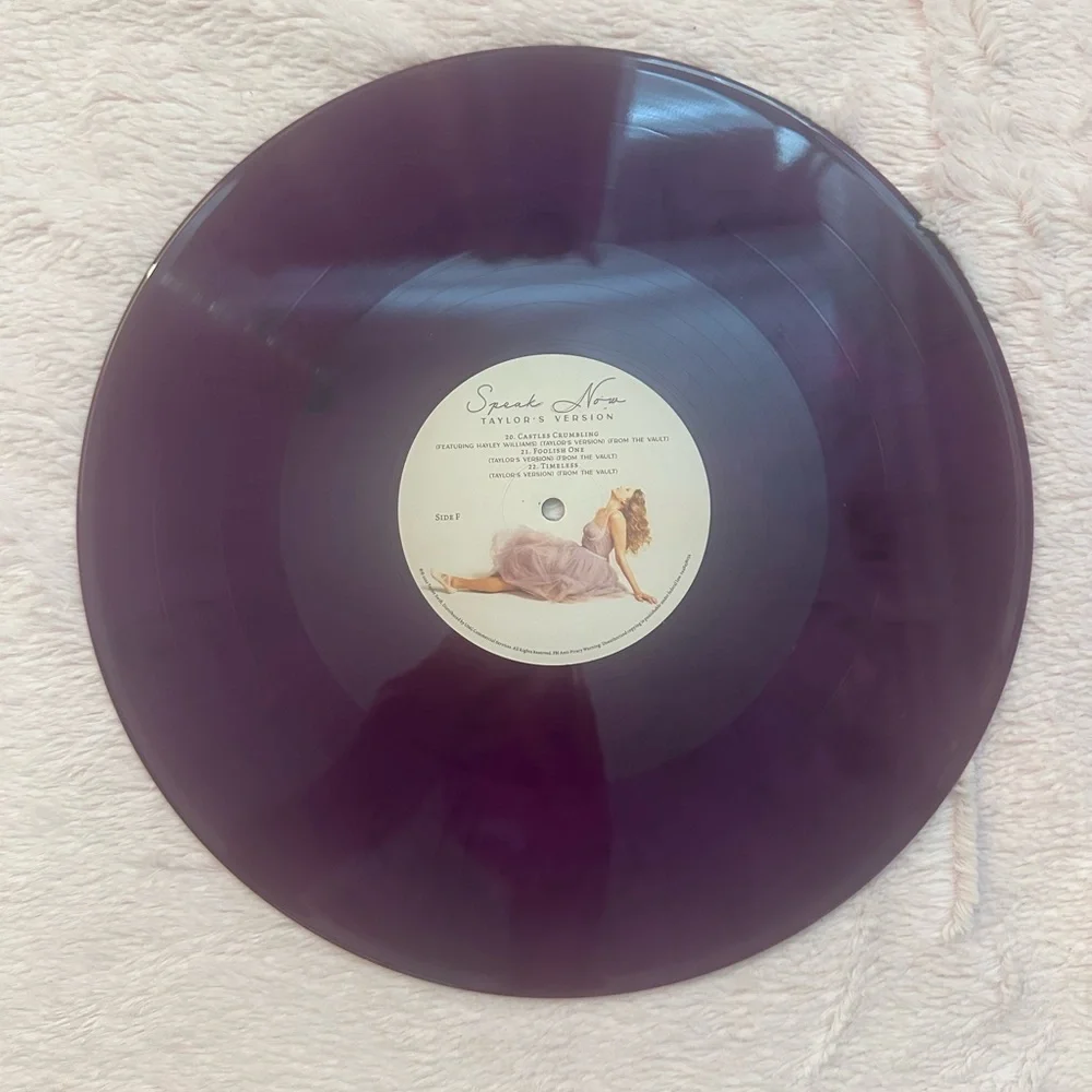 taylor swift speak now record